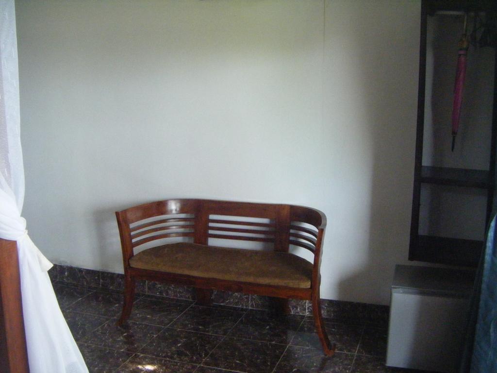 Alur Beach Homestay Amed Стая снимка