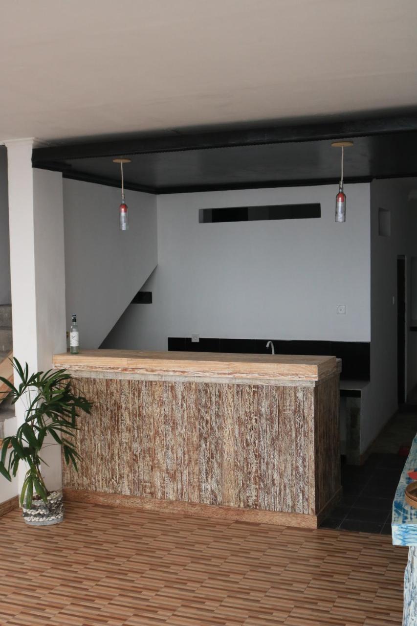Alur Beach Homestay Amed Екстериор снимка